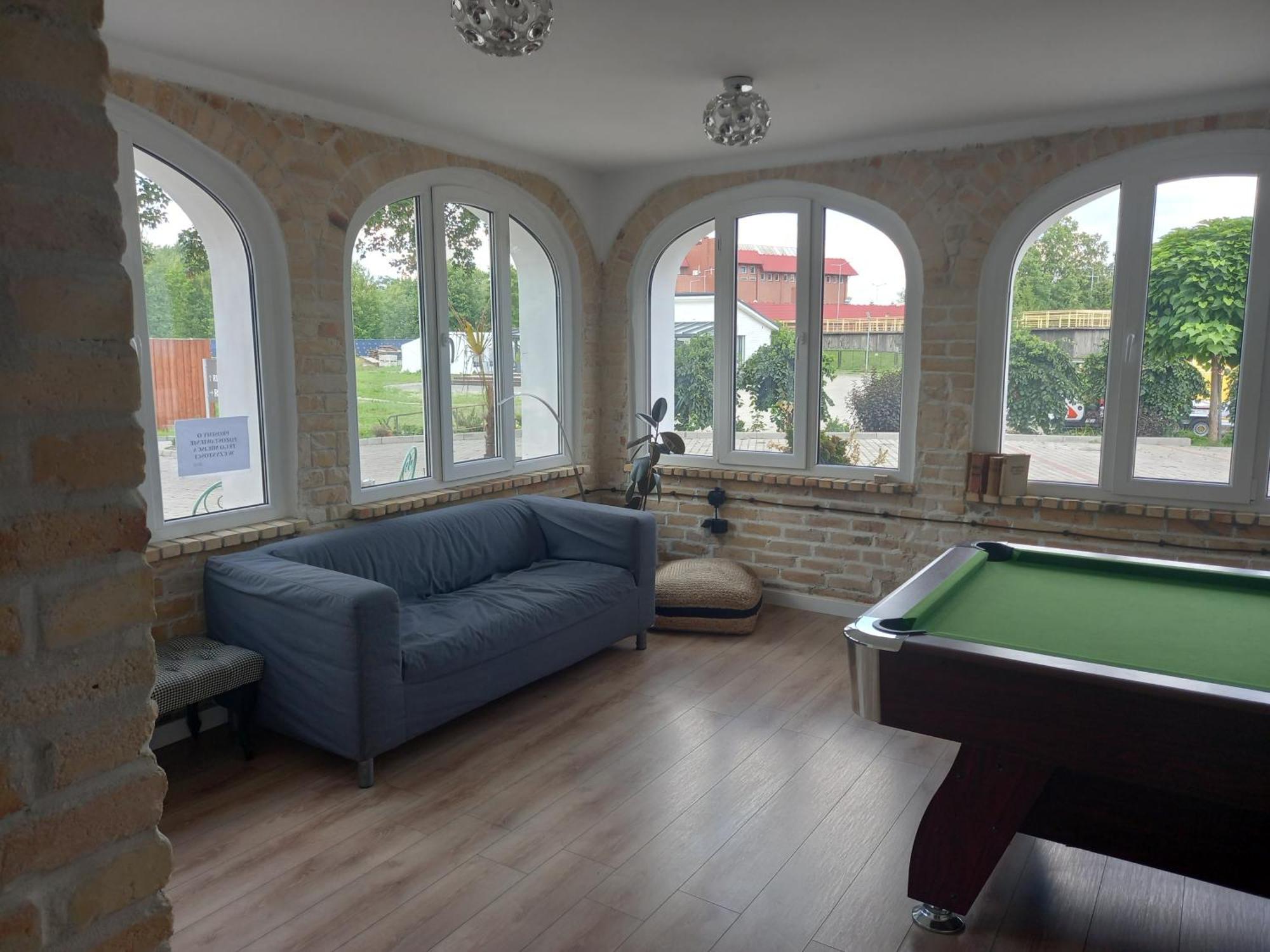 Leon'S Rooms Жари Екстер'єр фото