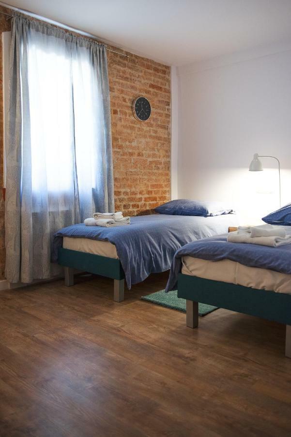 Leon'S Rooms Жари Екстер'єр фото
